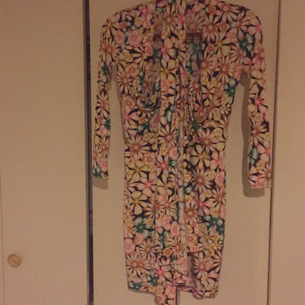 Wrap dress.  Very good condition